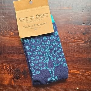 ​Out of Print Pride & Prejudice Socks - Unisex Small - NWT